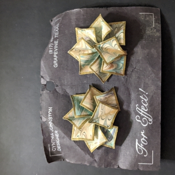 Cynthia Johnston Gold Tone Cream and Blue Swirl Art Statement Earrings - Picture 1 of 1